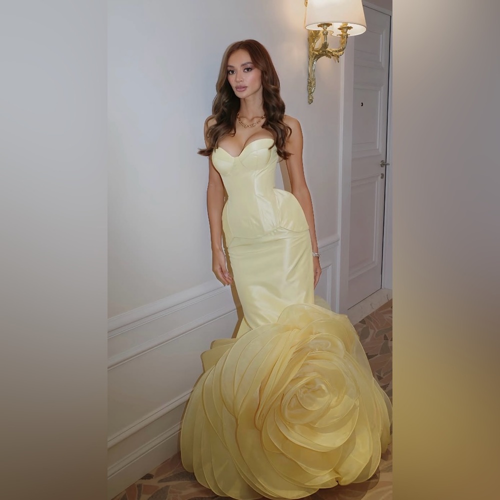 Mark Bumgarner Custom Made Elegant Yellow Strapless Gown with Rose Motif Detail